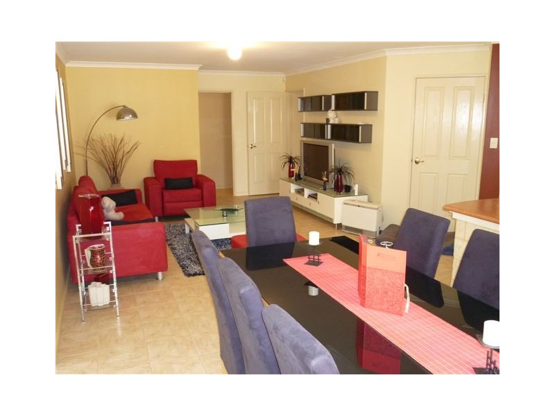 2 Hillberg Rise, Spearwood WA 6163