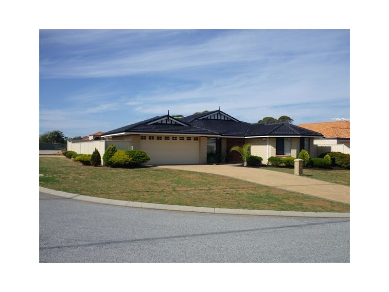 2 Hillberg Rise, Spearwood WA 6163