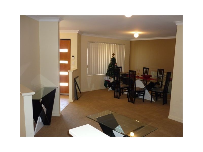 2 Hillberg Rise, Spearwood WA 6163