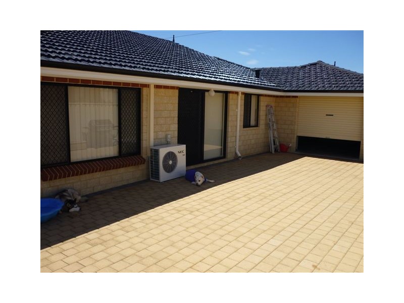 2 Hillberg Rise, Spearwood WA 6163