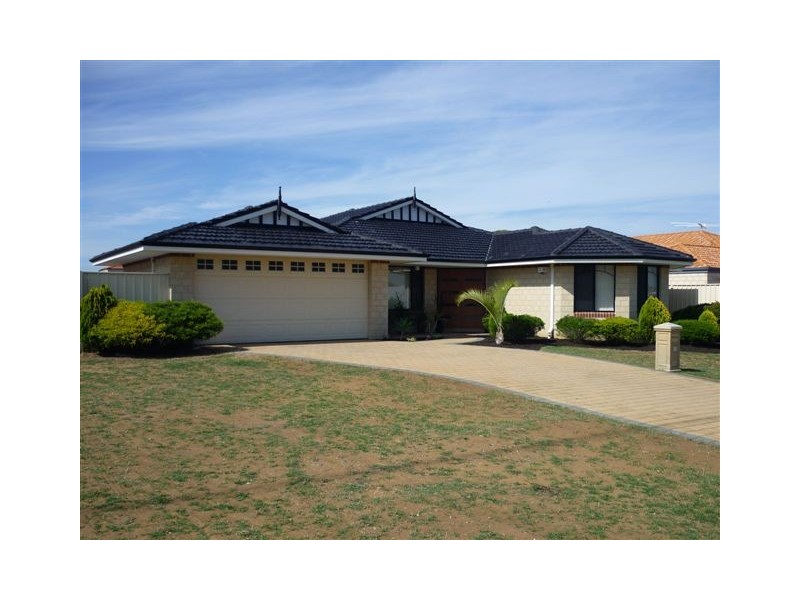 2 Hillberg Rise, Spearwood WA 6163