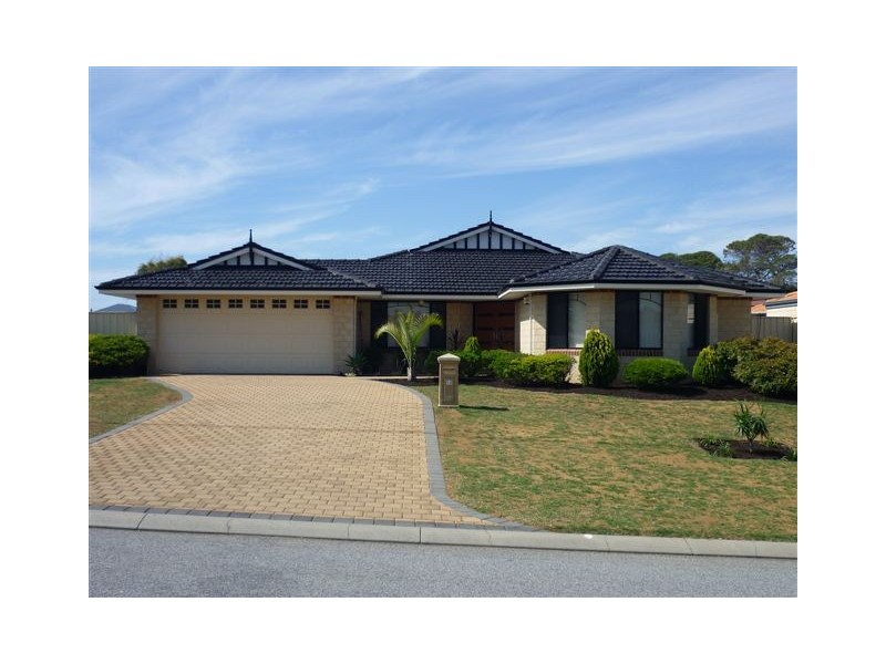 2 Hillberg Rise, Spearwood WA 6163
