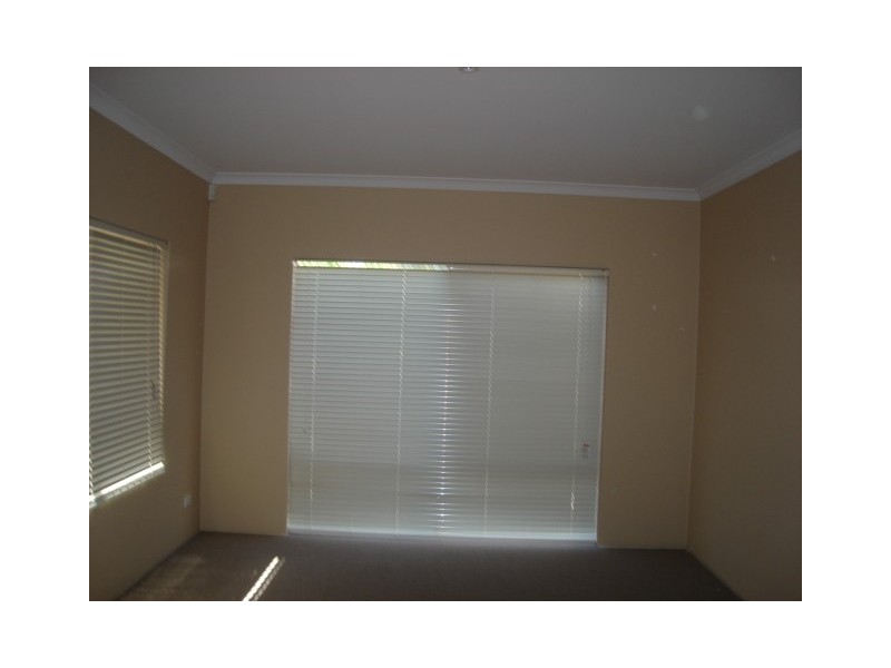 8 Hurford Street, Hamilton Hill WA 6163