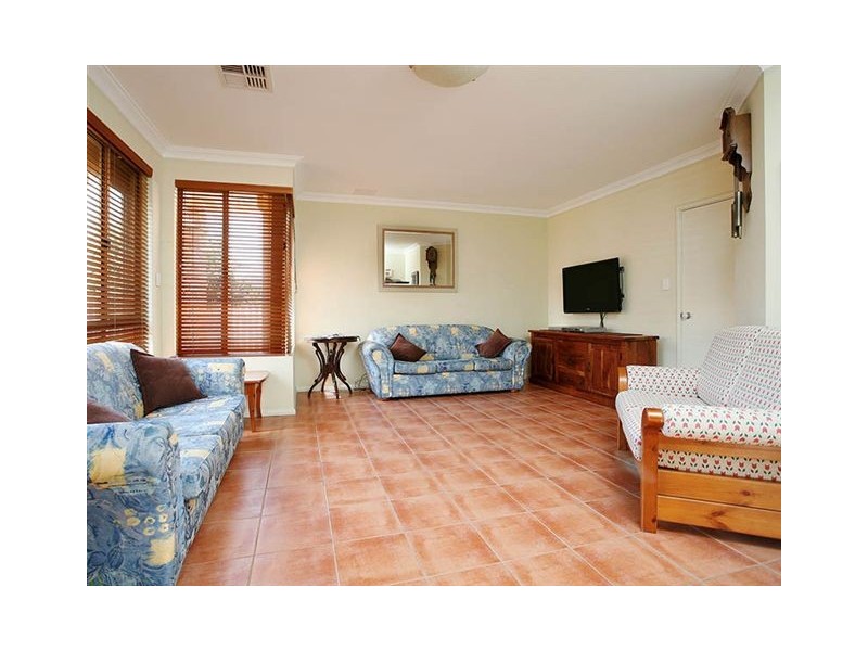 61B Shepherd Street, Beaconsfield WA 6162