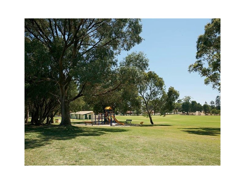 61B Shepherd Street, Beaconsfield WA 6162