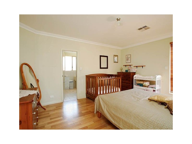 61B Shepherd Street, Beaconsfield WA 6162