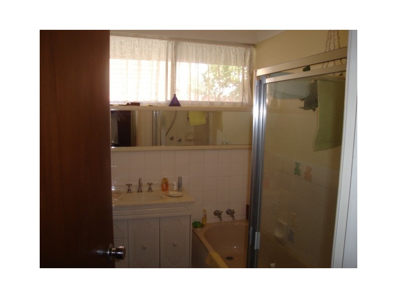 28 Pass Crescent, Beaconsfield WA 6162