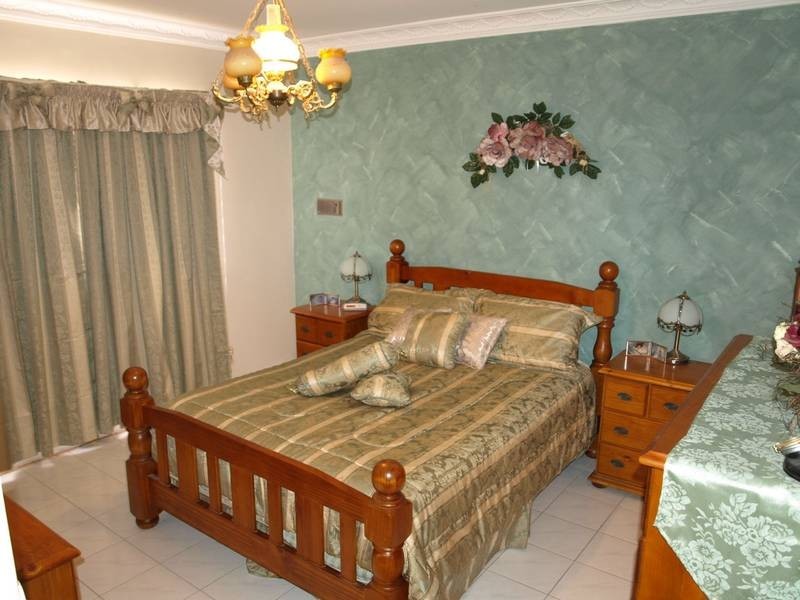 25 IONESCO STREET, Spearwood WA 6163