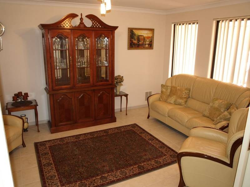 3 CARBINE WAY, Munster WA 6166