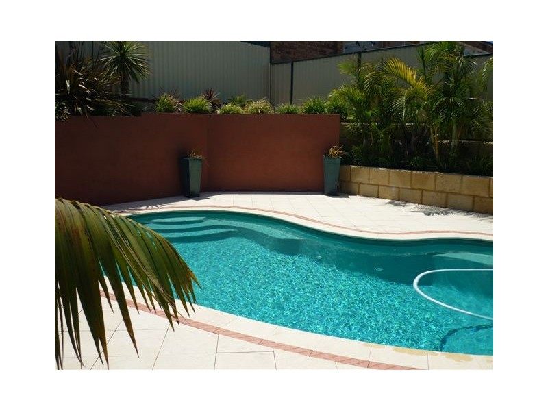 5 PARAKEET WAY, Coogee WA 6166