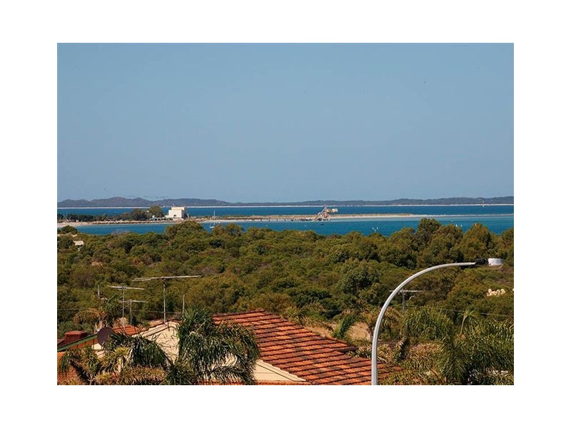 5 PARAKEET WAY, Coogee WA 6166