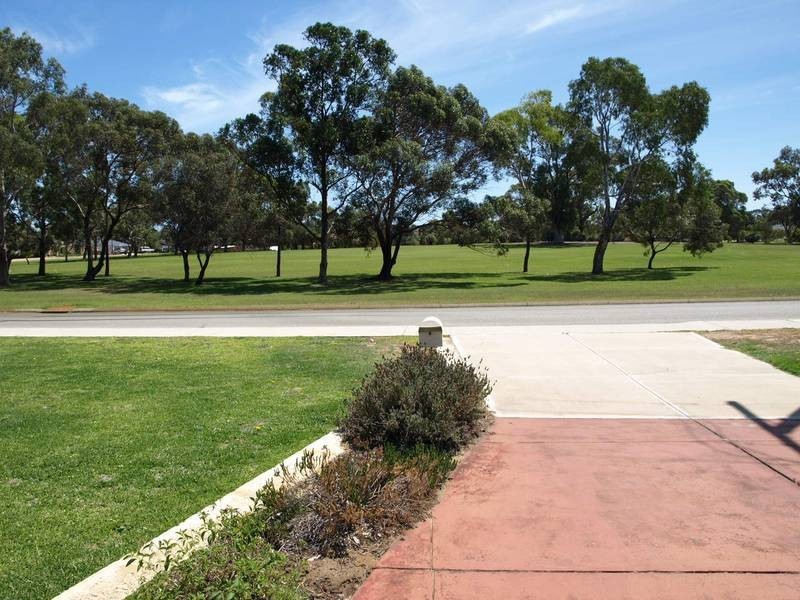 2/23 FALSTAFF CR, Spearwood WA 6163