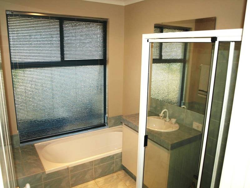 74 CONGDON AVE, Beeliar WA 6164