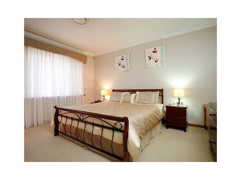 5 Darroch Street, Beaconsfield WA 6162