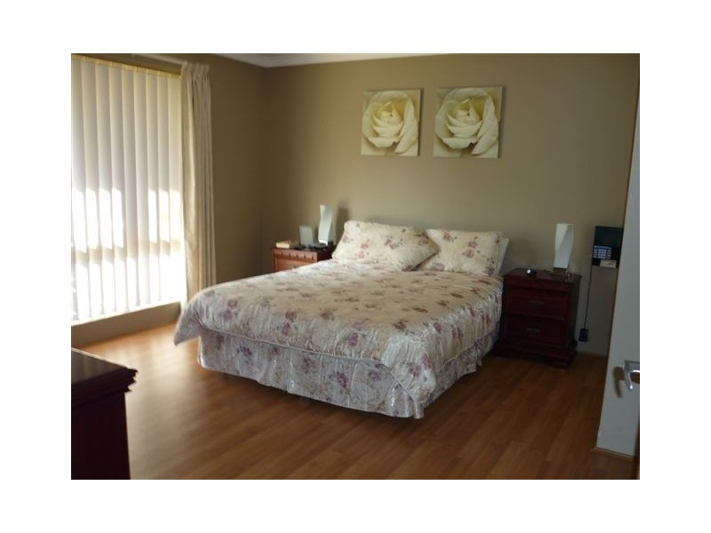 47 Barrington Street, Munster WA 6166