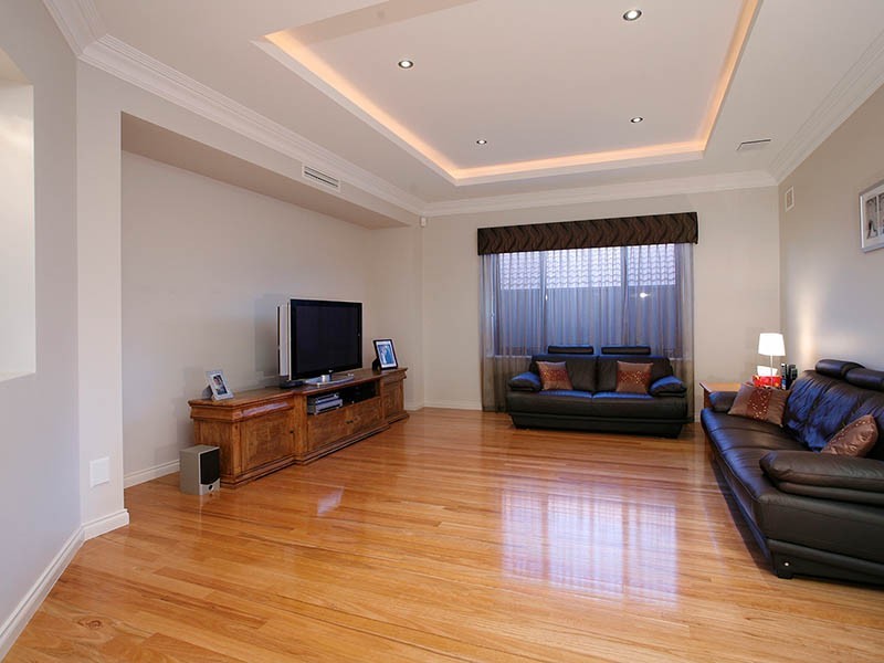 5 Waterford Street, Beaconsfield WA 6162