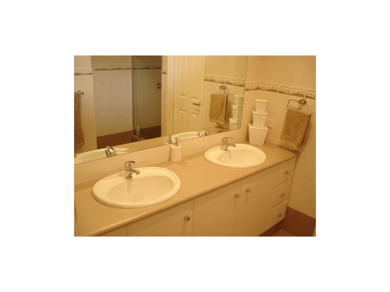 18 Bosnich Way, Spearwood WA 6163