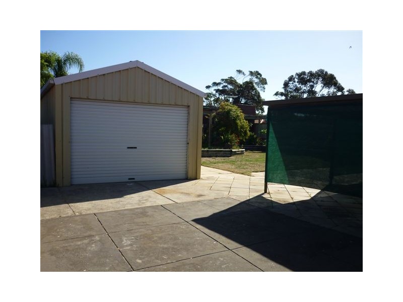 63 Davilak Avenue, Hamilton Hill WA 6163