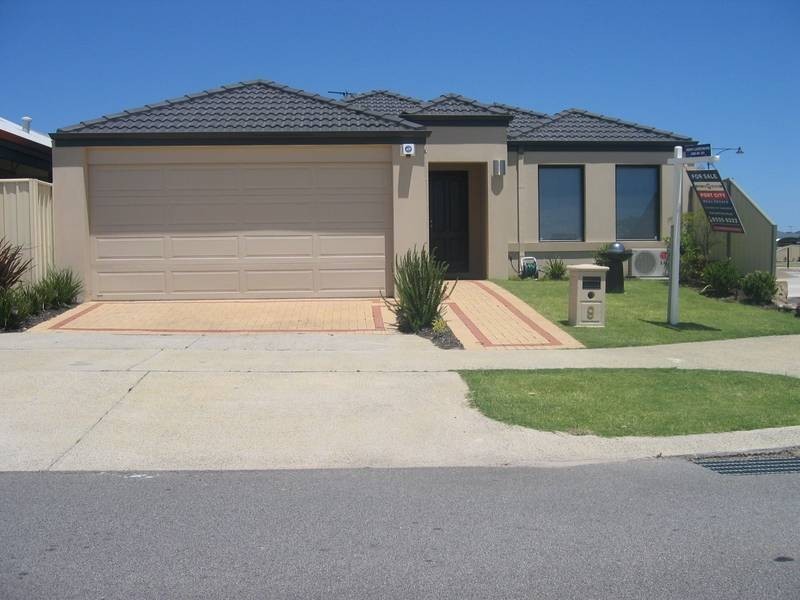 9 Yarra Promenade, Hammond Park WA 6164