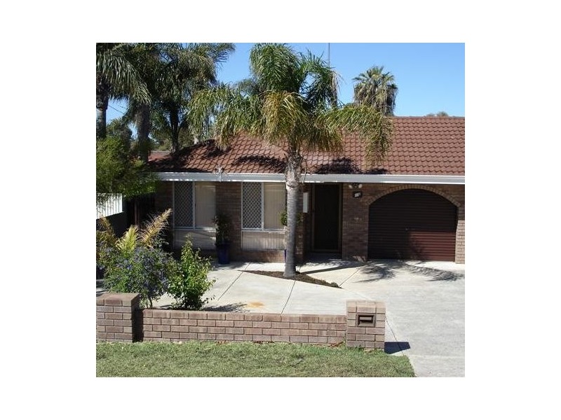 17B Goldsmith Road, Spearwood WA 6163