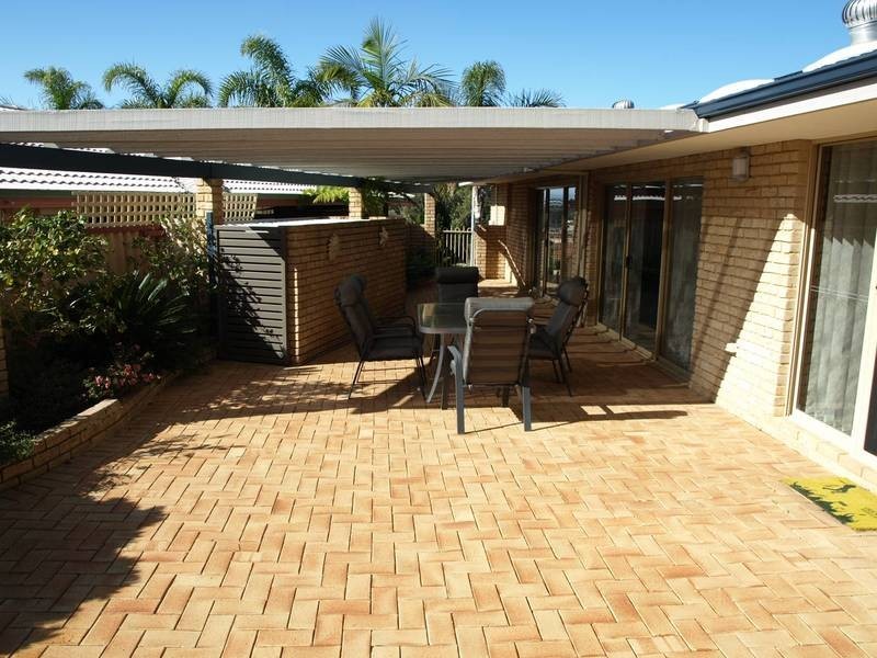 11 TUNIS PLACE, Coogee WA 6166