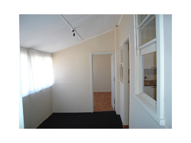 17 Collick Street, Hilton WA 6163