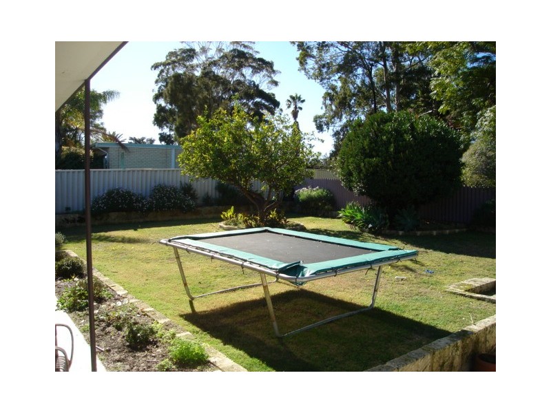 73 Calista Avenue, Calista WA 6167