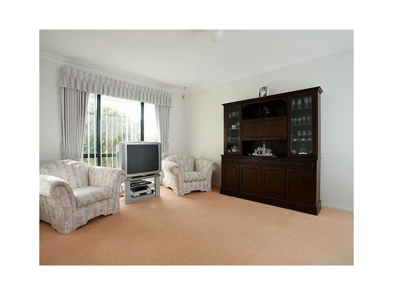 8 Amberley Way, Hamilton Hill WA 6163