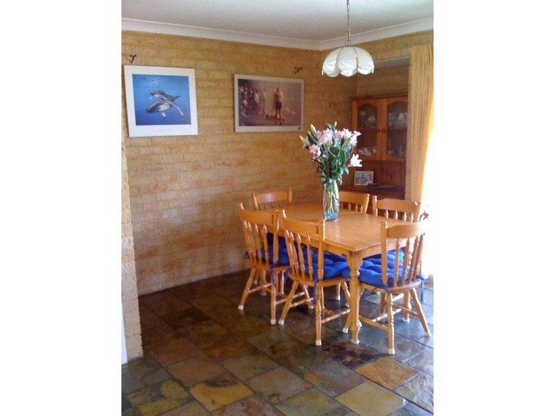 24 Farleigh Drive, Willetton WA 6155