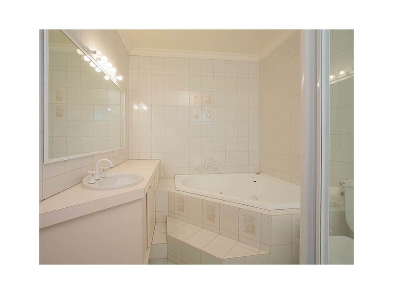 25 Careening Way, Coogee WA 6166