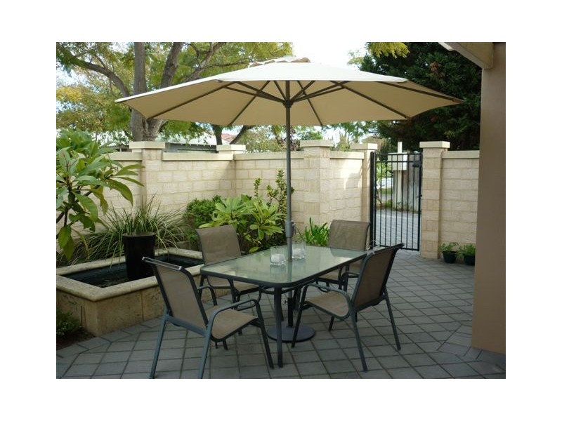 1/6 Jane Road, Applecross WA 6153