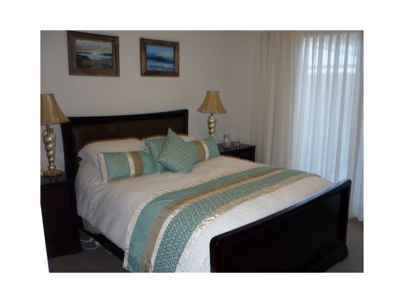 1/17 Pearson Drive, Success WA 6164