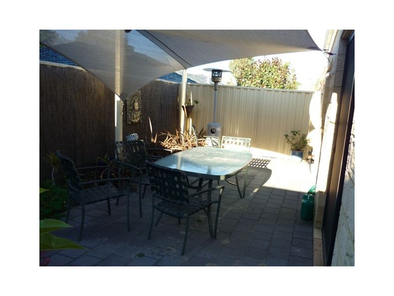 1/17 Pearson Drive, Success WA 6164