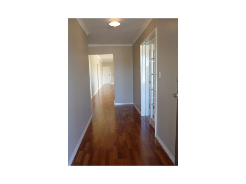 2 Suttor Drive, Success WA 6164