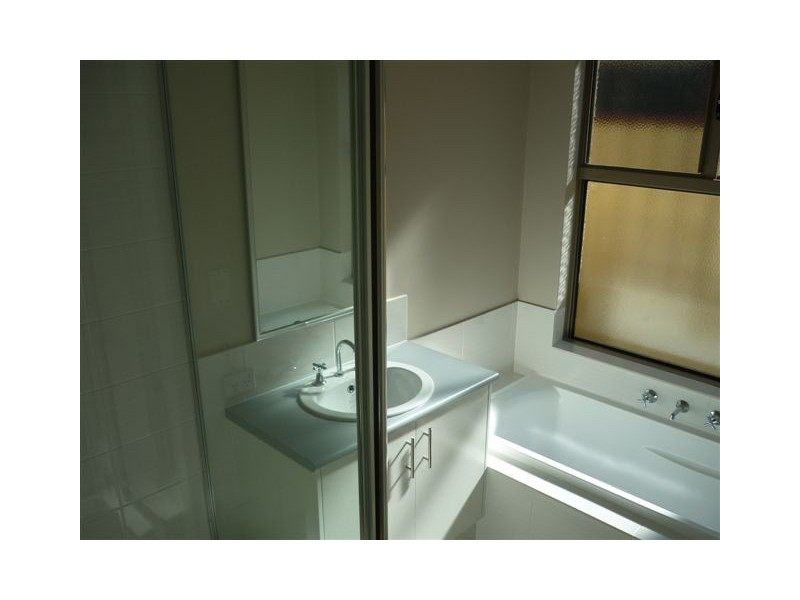 2 Suttor Drive, Success WA 6164