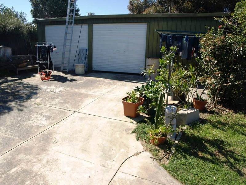 12 NINEHAM AVE, Spearwood WA 6163