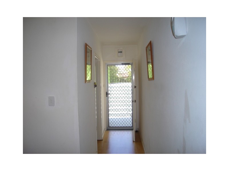 6/13 Milton Place, Orelia WA 6167