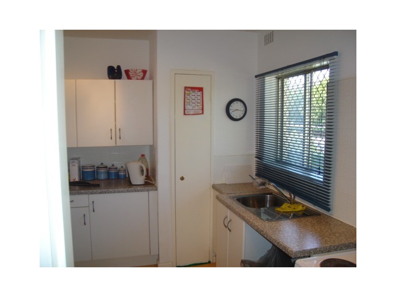 6/13 Milton Place, Orelia WA 6167