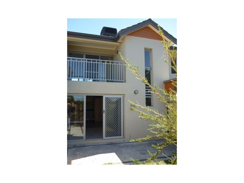 5/10 Rinaldo Place, Coolbellup WA 6163