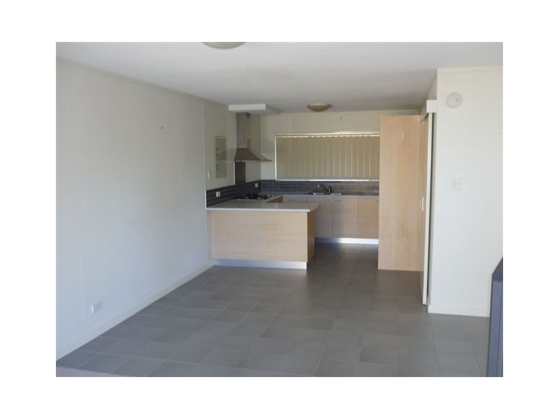 5/10 Rinaldo Place, Coolbellup WA 6163