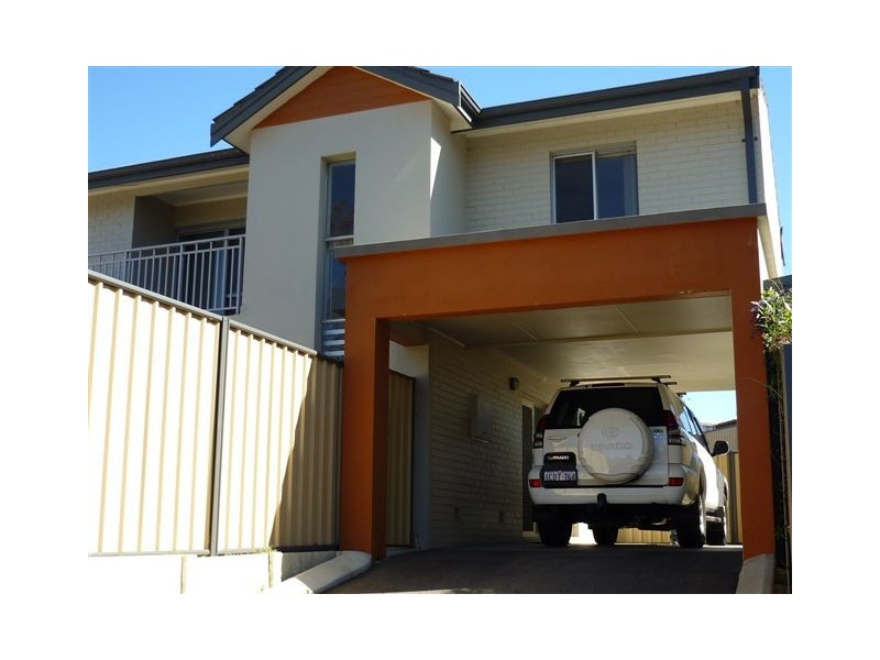 5/10 Rinaldo Place, Coolbellup WA 6163