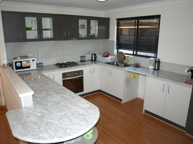 293 WENTWORTH PARADE, Success WA 6164