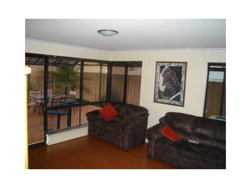 13 Abbey Court, Cockburn Central WA 6164