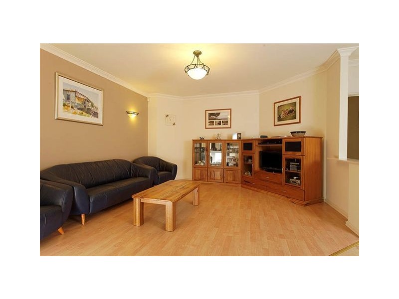 7 Aspic Cr, Spearwood WA 6163