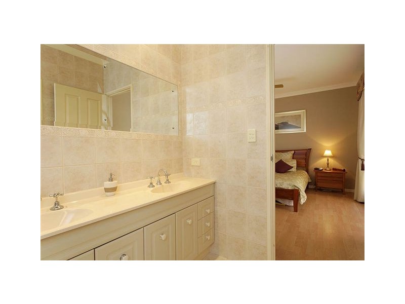 7 Aspic Cr, Spearwood WA 6163