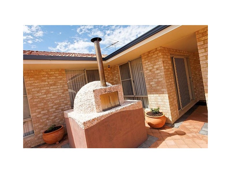 7 Aspic Cr, Spearwood WA 6163