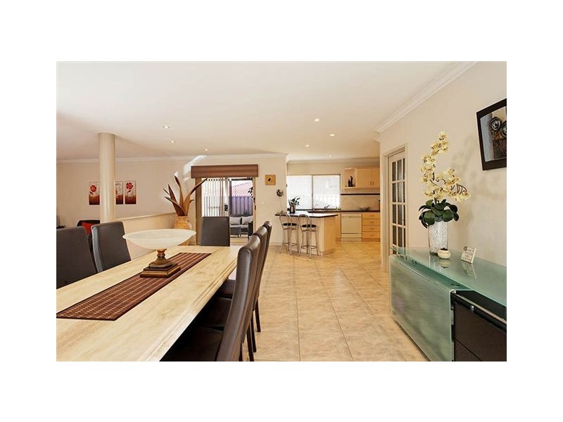 67 Amity Boulevard, Coogee WA 6166