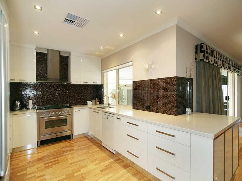 62 CASTELLON CR, Coogee WA 6166