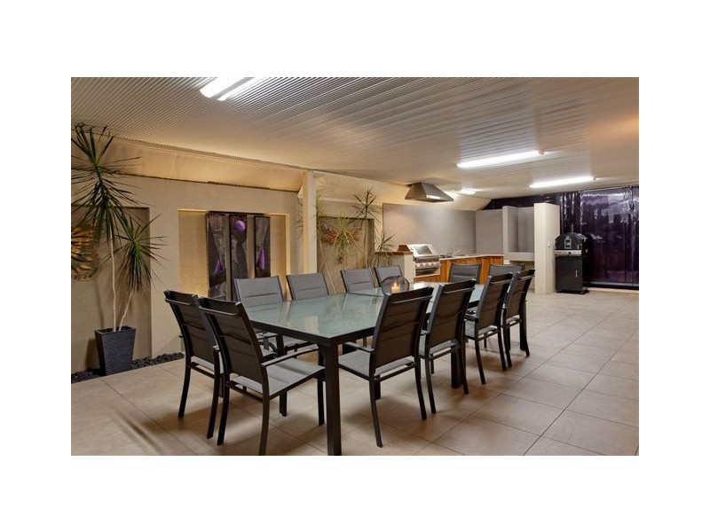 62 CASTELLON CR, Coogee WA 6166