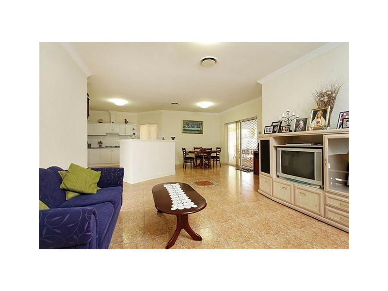 11A Arthur Road, Hamilton Hill WA 6163